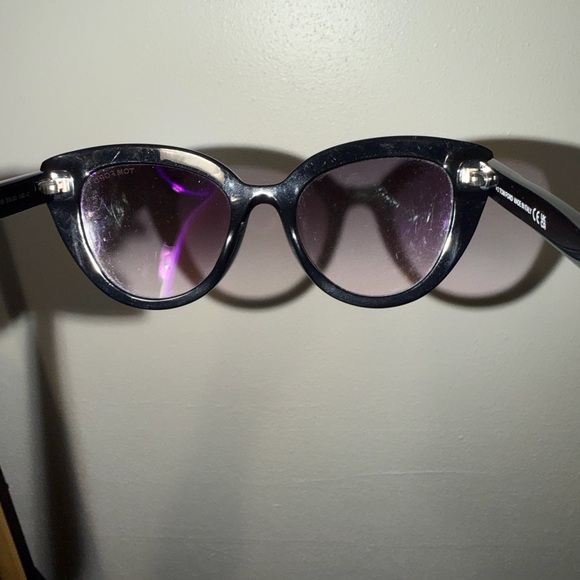 Tom Ford Tori Sunglasses main image 4